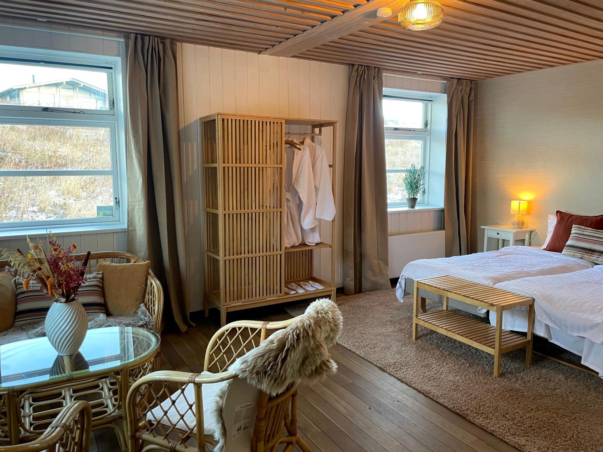 Gilbjerg Strandhotel Gilleleje Exteriör bild